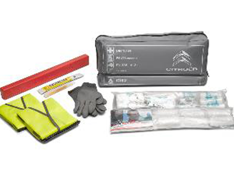 CITROEN CITROEN C5 AIRCROSS Warning triangle and first aid kit